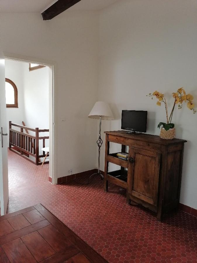 Apartament Lou Mas Suzoun Ucel Zewnętrze zdjęcie